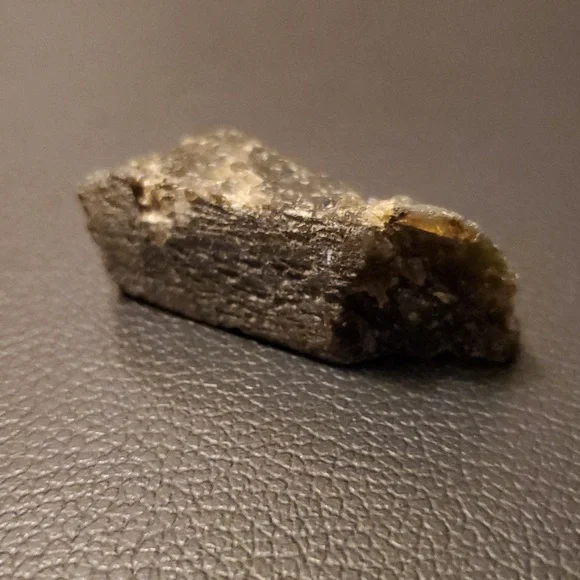 Raw Labradorite - Picture 3 of 6